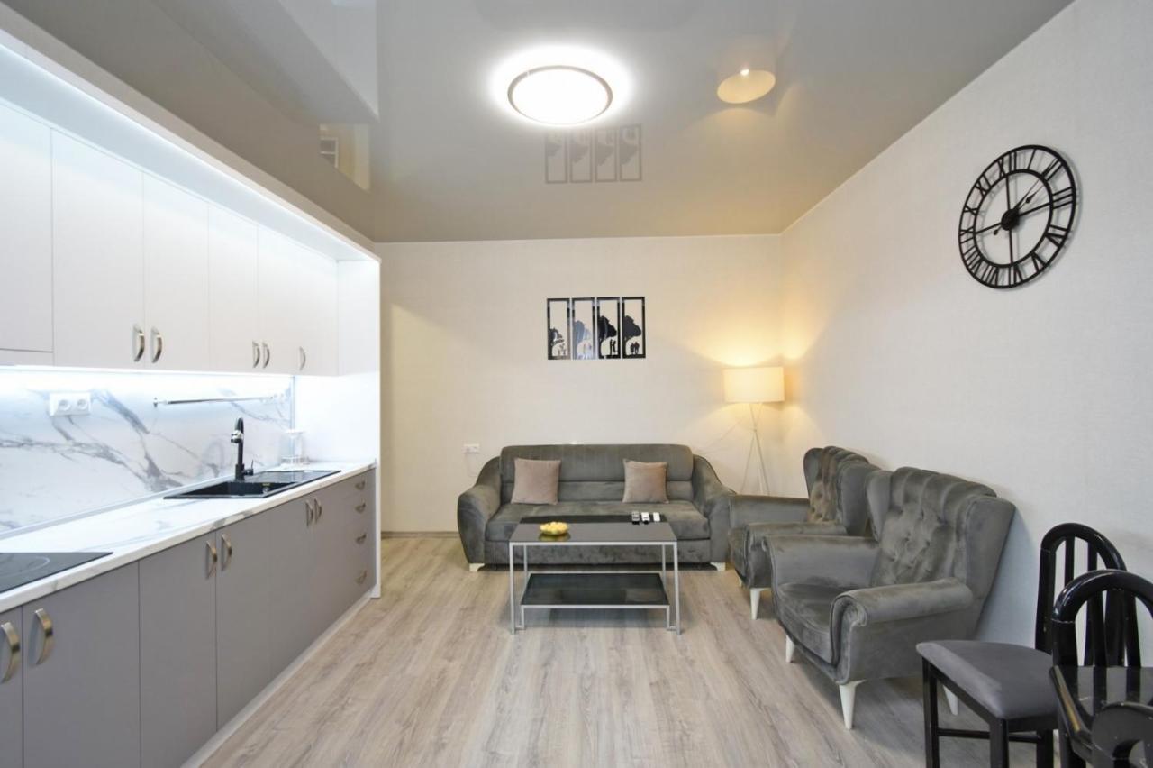 Красивая Квартира На Комитас 55 Erevan Exterior foto